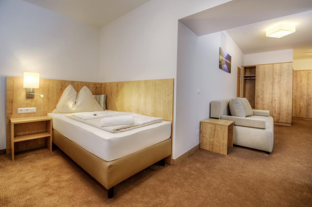 Hotel Bergkristall Mallnitz Ngoại thất bức ảnh